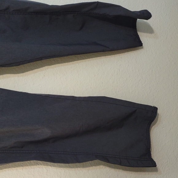 USED SCRUB STAR SCRUB PANTS GRAY AND PINK SIZE MEDIUM - Picture 4 of 11